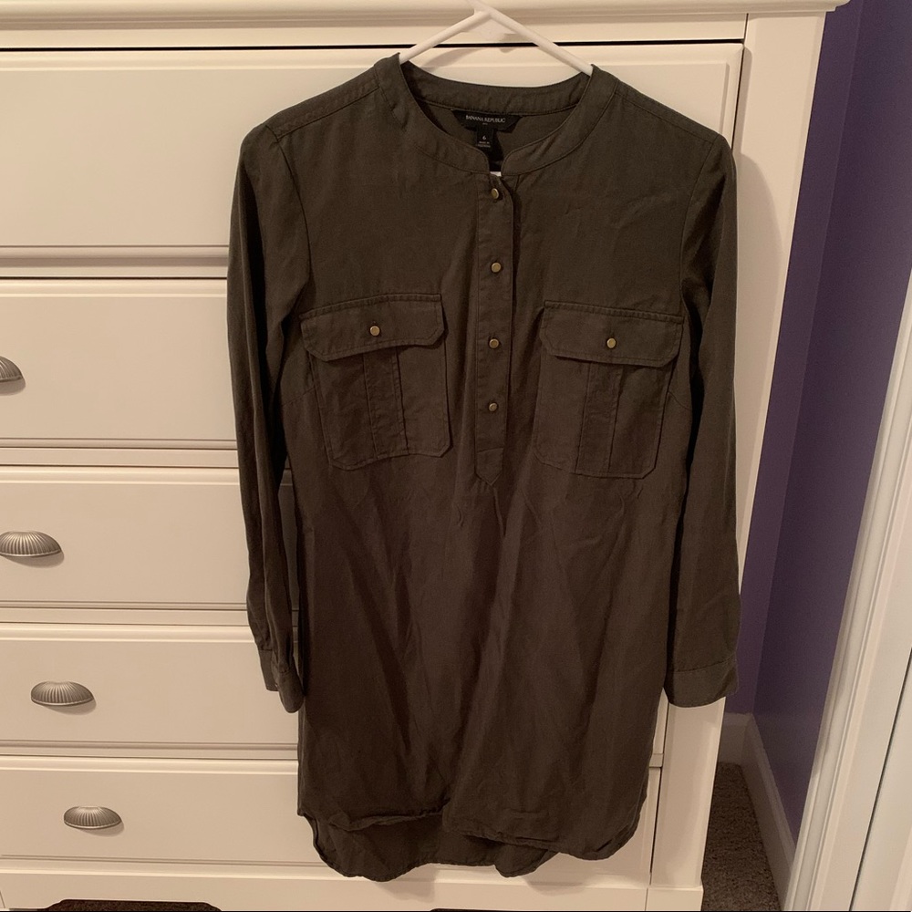 Banana Republic dress, size 6